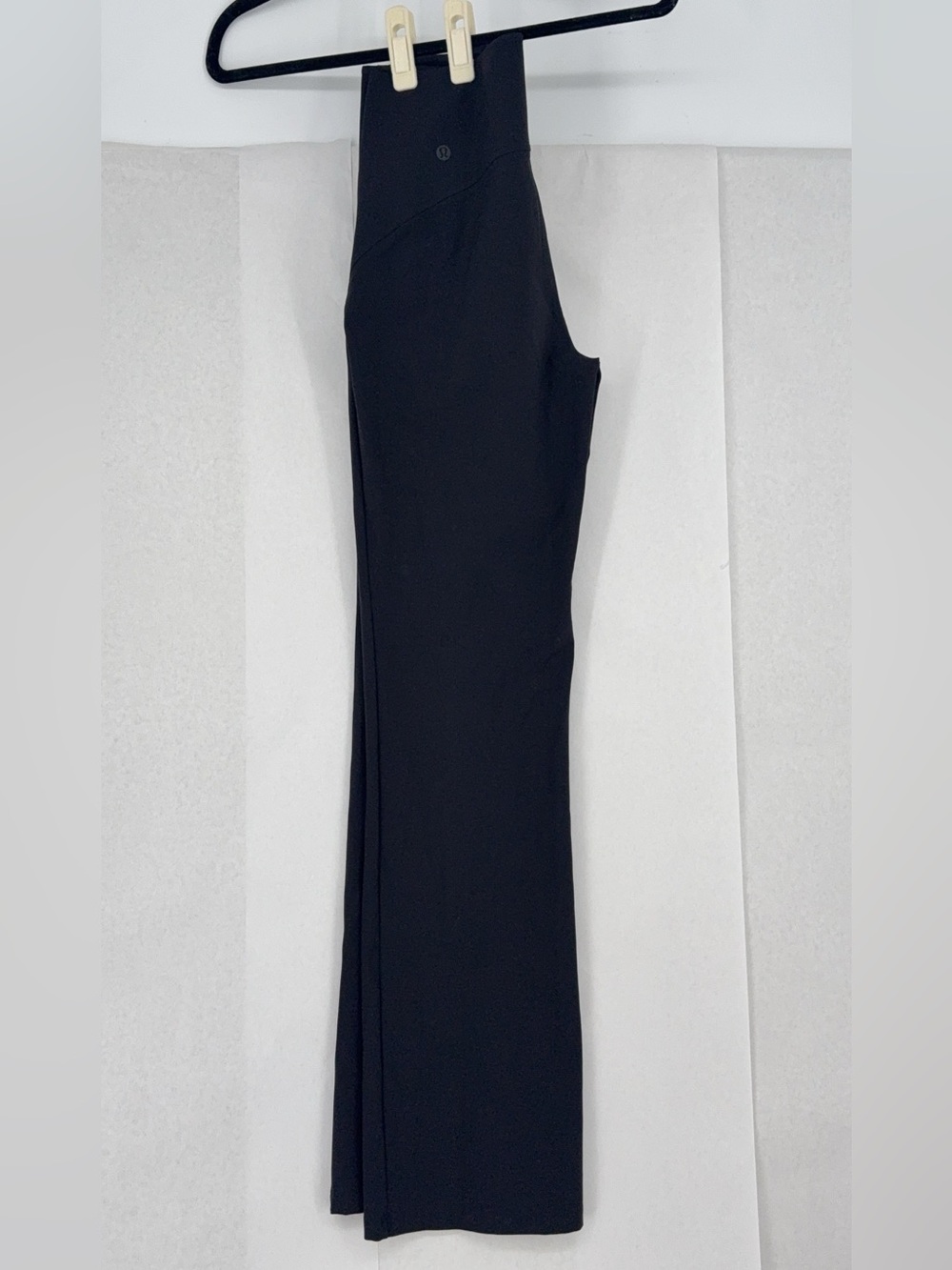 Lululemon Smooth Fit Pull-On High-Rise Pant
Regular size 6 NWOT - Picture 6 of 8